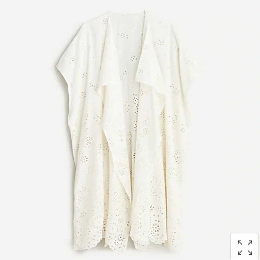 J.CREW (Spring 2020) Open beach poncho in eyelet size M/L